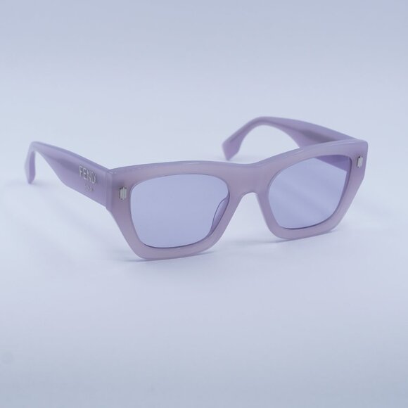 Fendi FE40100I 81Y Sunglasses Lilac Square Frame, Lilac Lenses main image 6